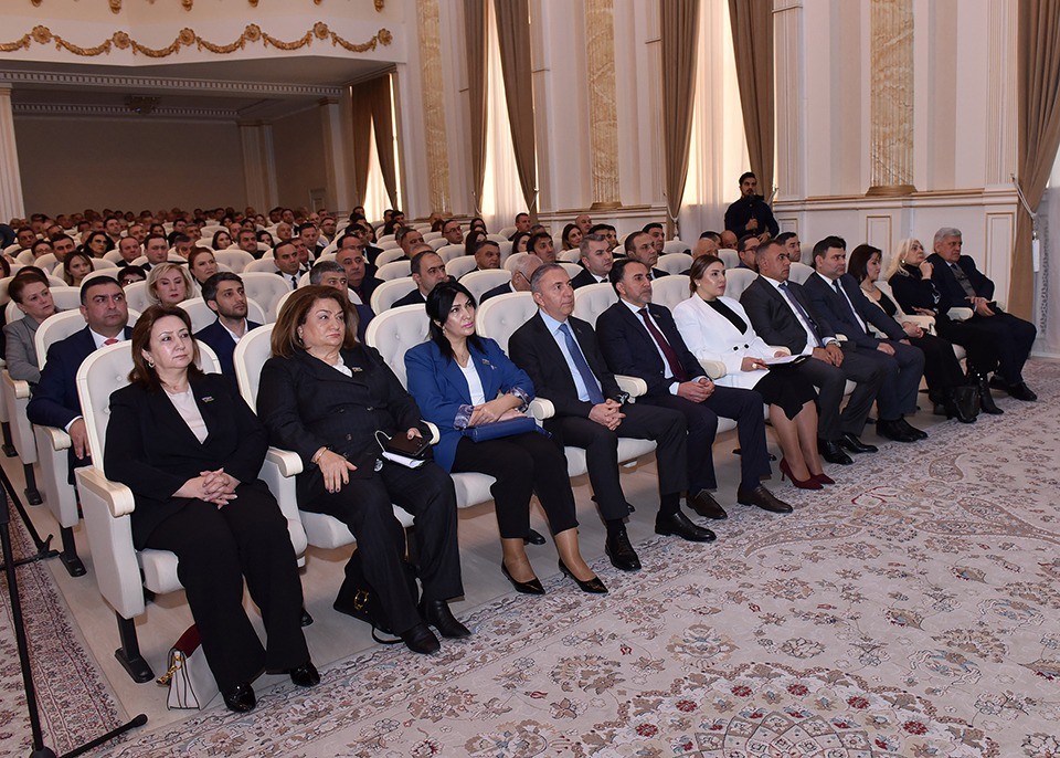 Sumqayıt Bələdiyyəsi 2025-ci il üzrə fəaliyyətinin yekunlarını açıqladı - FOTOLAR